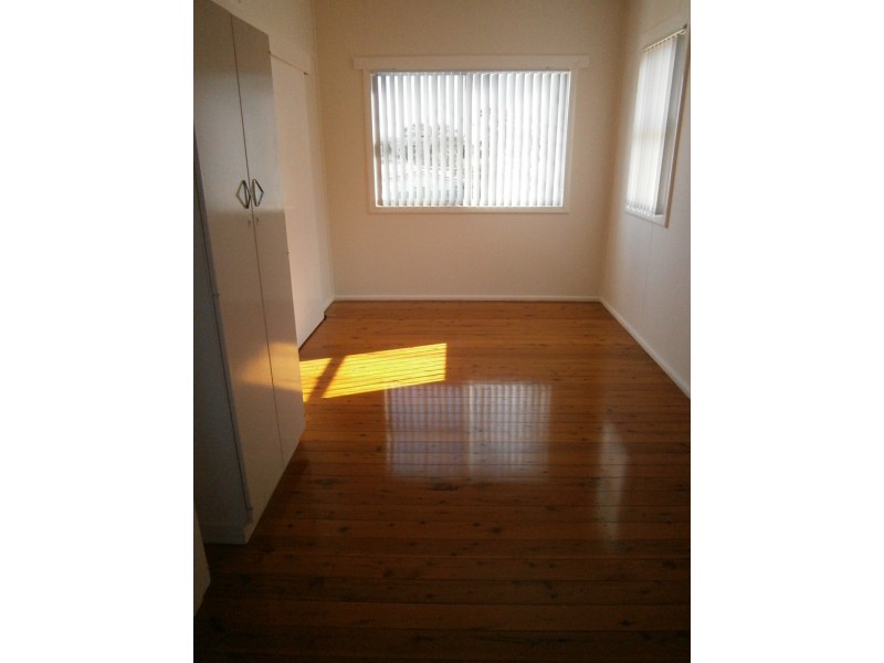 11 Otway Street, Orient Point NSW 2540