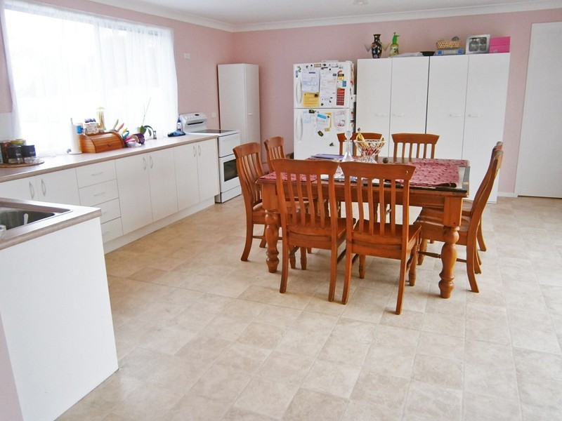 18 Ingle Ring, Culburra Beach NSW 2540