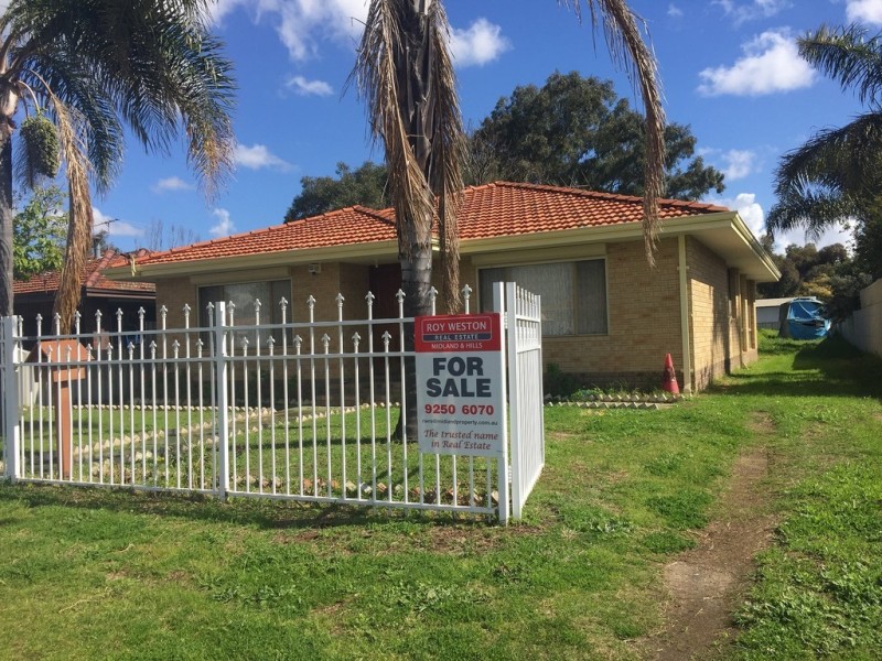 33 Victoria Parade, Midvale WA 6056