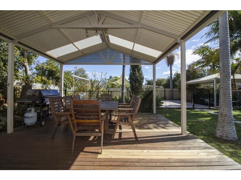 20 Meyrick Way, Langford WA 6147