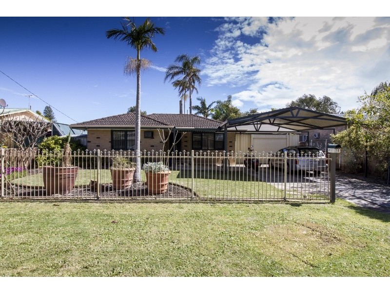 20 Meyrick Way, Langford WA 6147