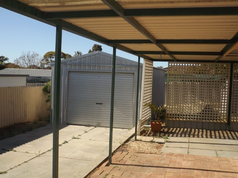17 Small St, Beechboro WA 6063