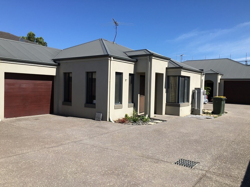 2/30 North Street, Midland WA 6056