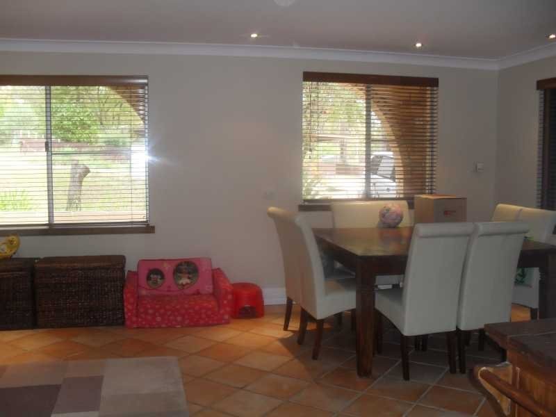 21 Swan Rd, Mahogany Creek WA 6072