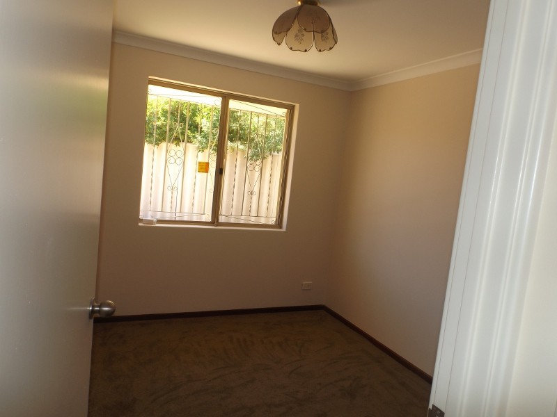 3/7 Park Rd, Midvale WA 6056