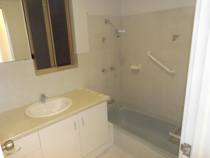 3/7 Park Rd, Midvale WA 6056