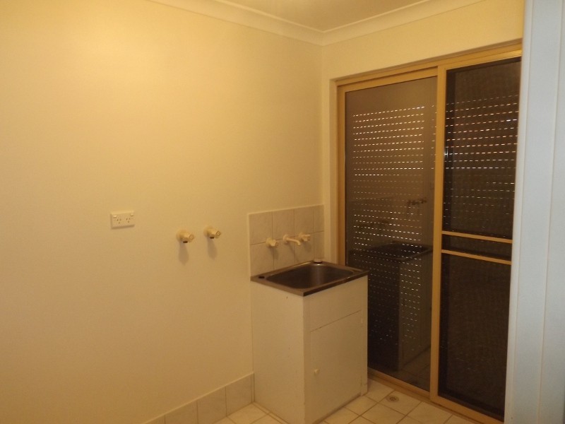 14-4 Muriel St, Midland WA 6056