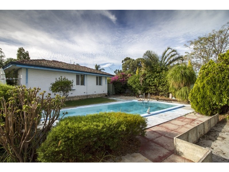 7 Hagart Way, Lockridge WA 6054