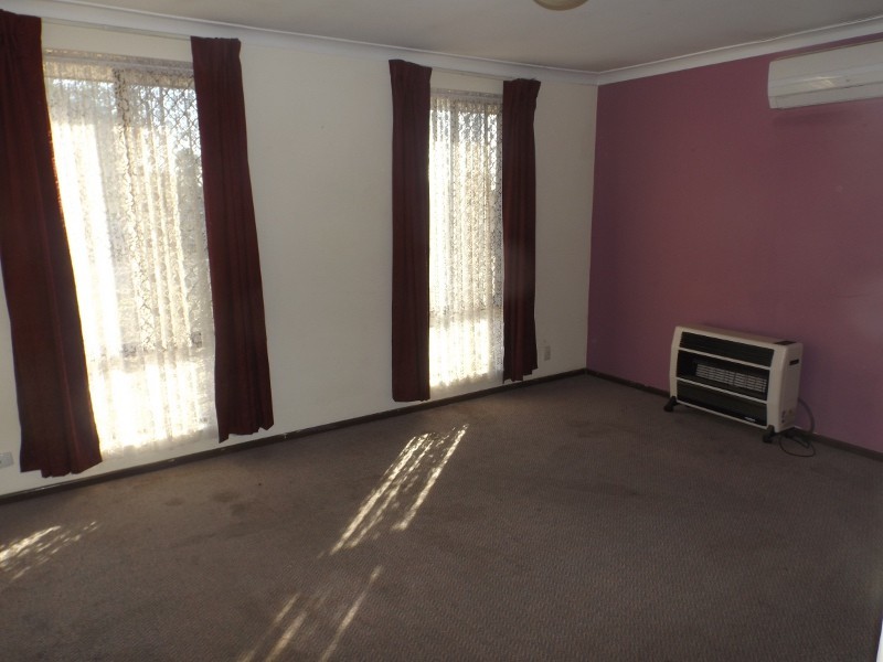 17 Small St, Beechboro WA 6063
