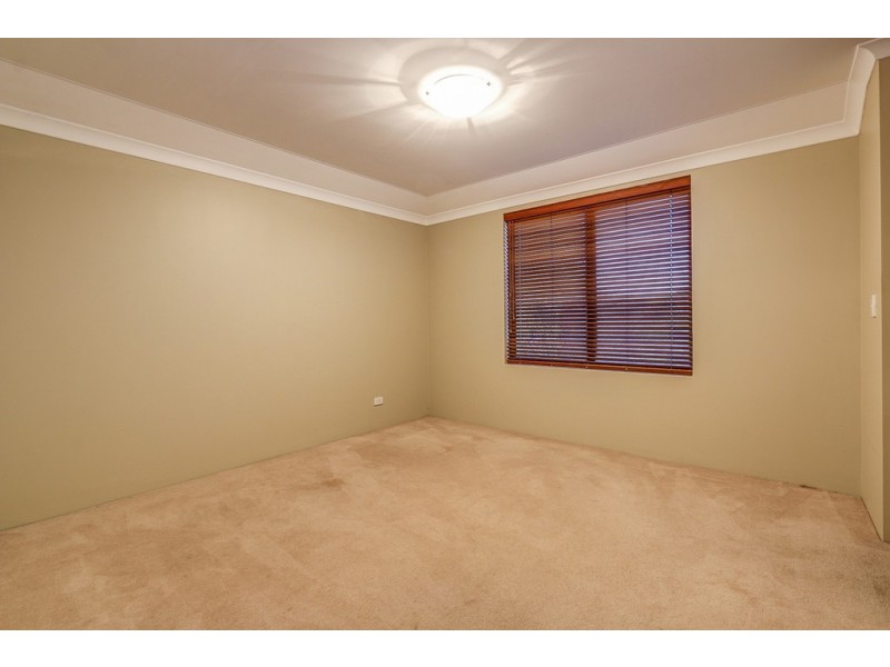 16 Upwood Circle, High Wycombe WA 6057