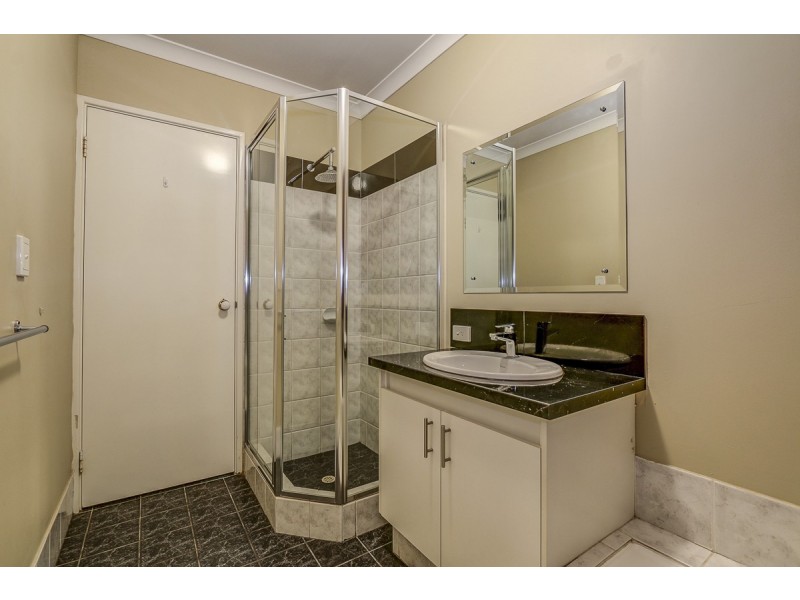 16 Upwood Circle, High Wycombe WA 6057