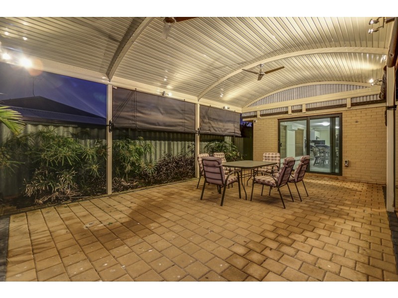 16 Upwood Circle, High Wycombe WA 6057