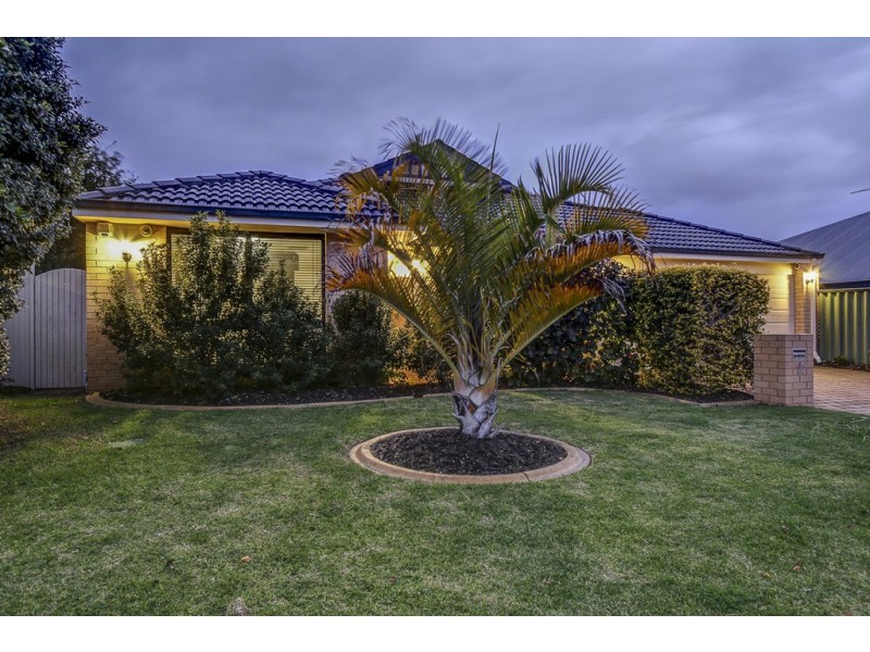 16 Upwood Circle, High Wycombe WA 6057