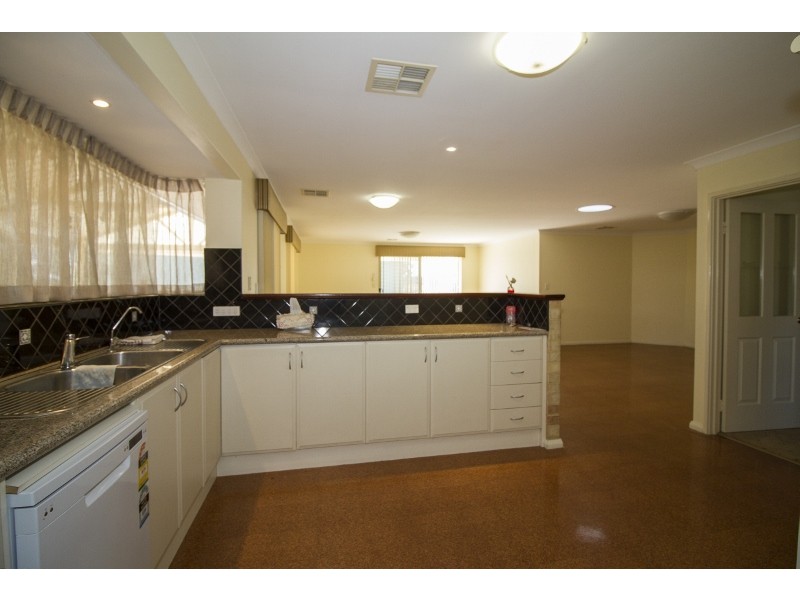 3 Cattlegate Mews, Caversham WA 6055