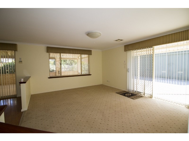 3 Cattlegate Mews, Caversham WA 6055