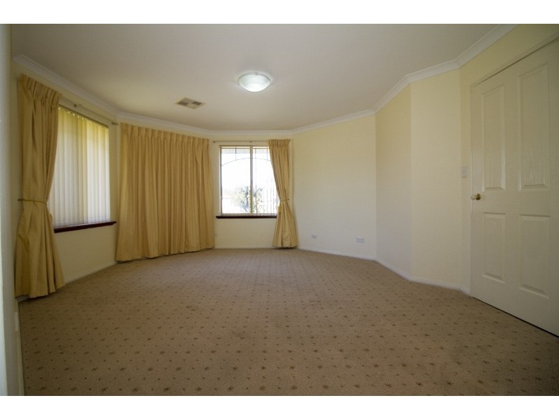 3 Cattlegate Mews, Caversham WA 6055