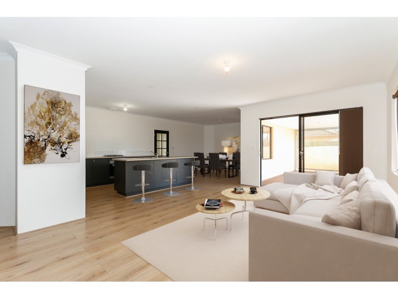 16 Holywell Street, Middle Swan WA 6056