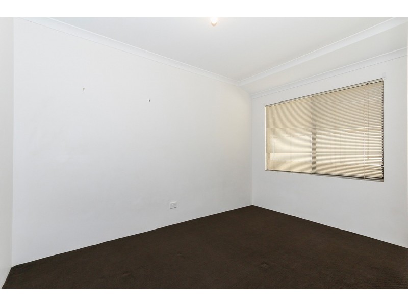16 Holywell Street, Middle Swan WA 6056