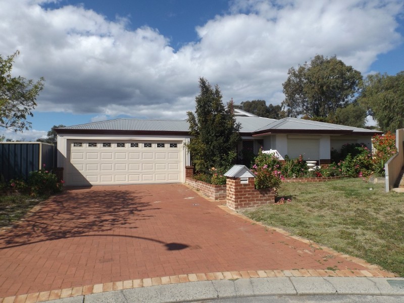 14 Nandup Retreat, Swan View WA 6056