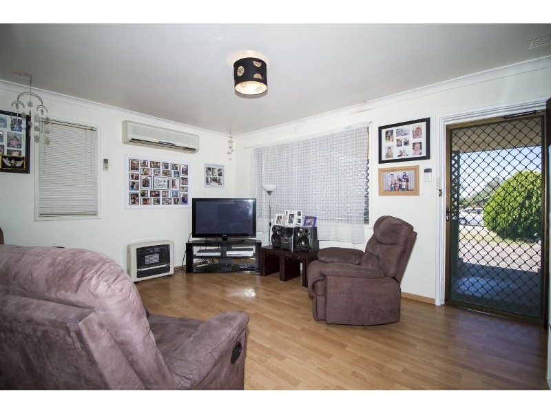 17 Hurlston, Koondoola WA 6064