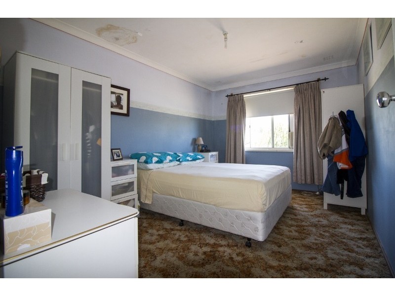 17 Hurlston, Koondoola WA 6064