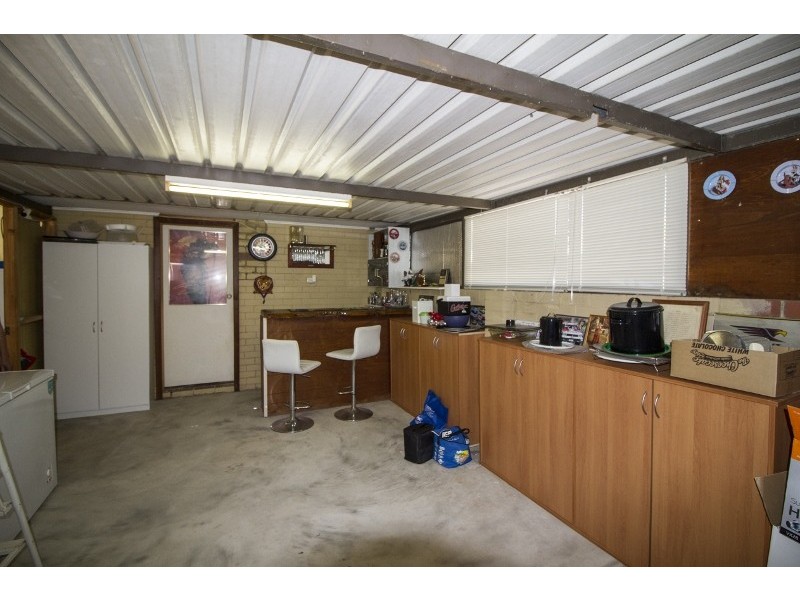 17 Hurlston, Koondoola WA 6064