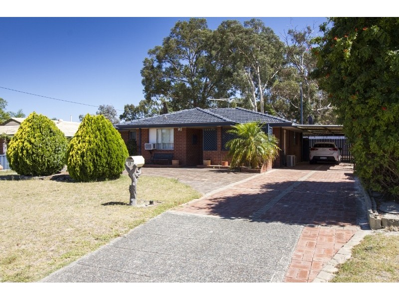 17 Hurlston, Koondoola WA 6064