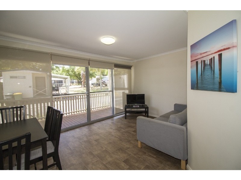 246/91 Benara Rd, Caversham WA 6055