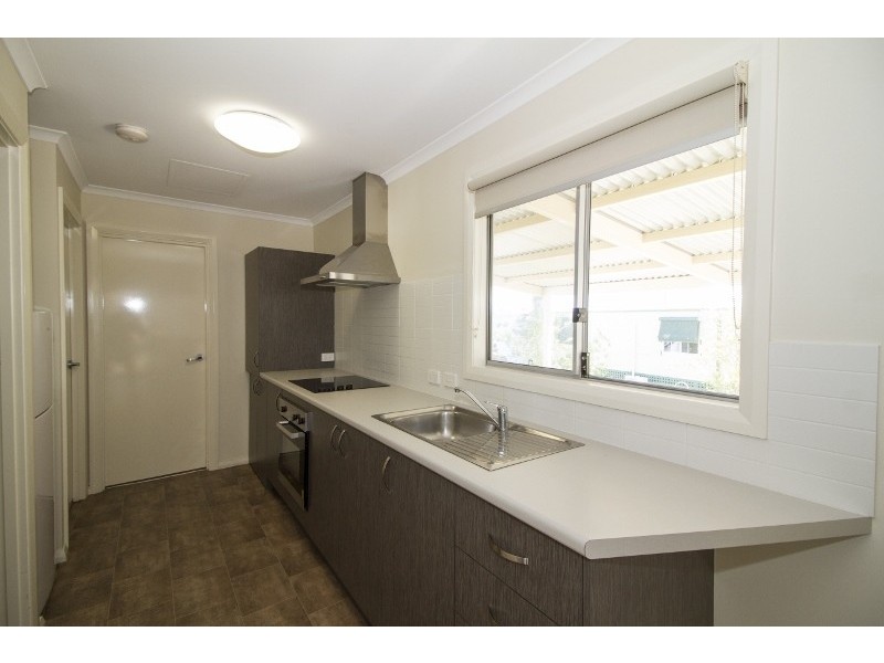 246/91 Benara Rd, Caversham WA 6055