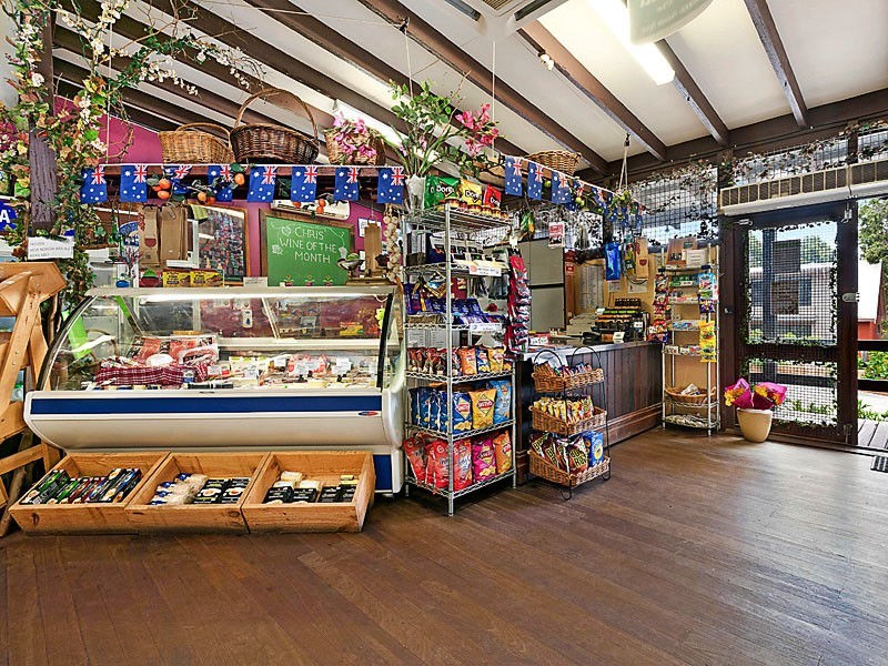 4 Montrose Avenue, Darlington WA 6070