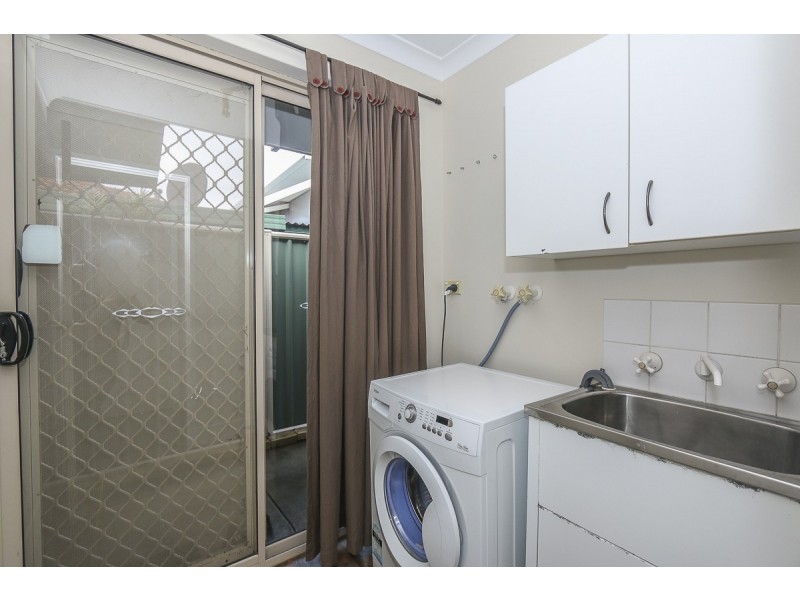 2 Skyros Mews, Stratton WA 6056