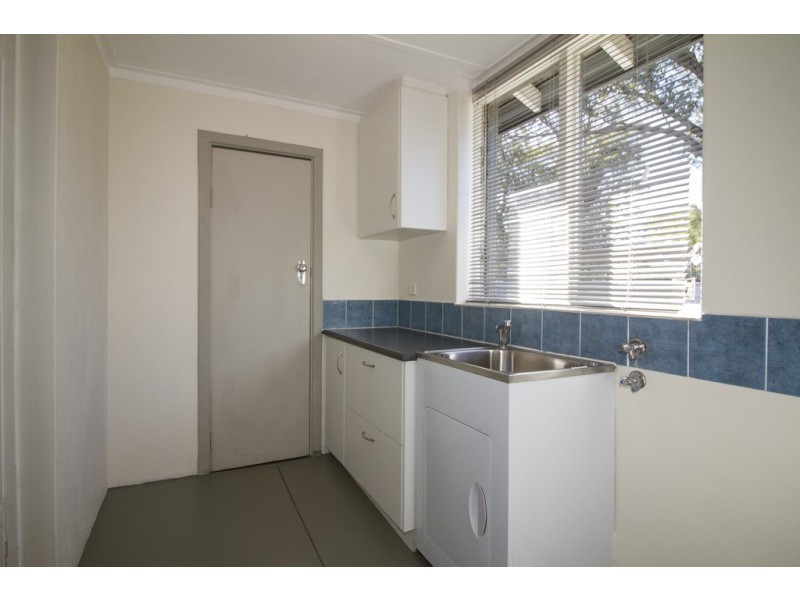 23 Mudalla Way, Koongamia WA 6056