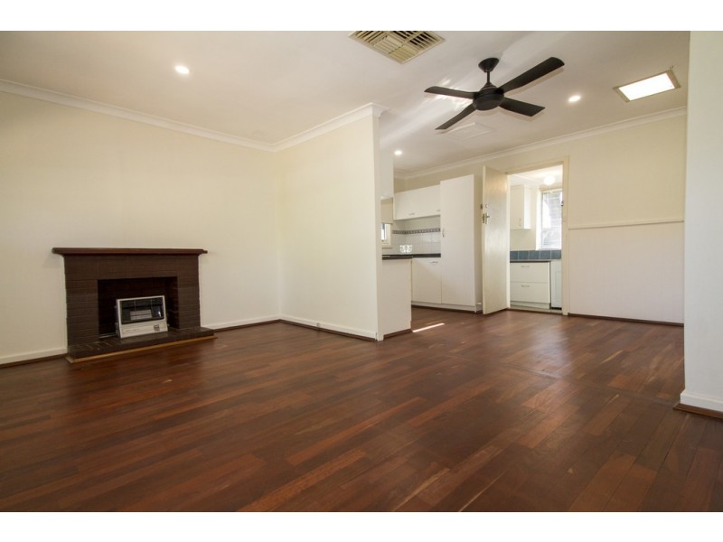 23 Mudalla Way, Koongamia WA 6056