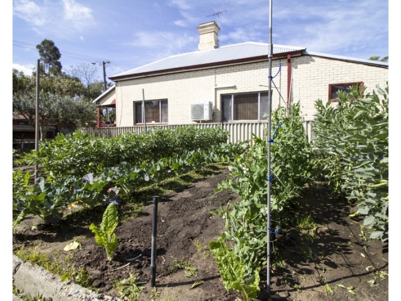 3 Wellman St, Guildford WA 6055