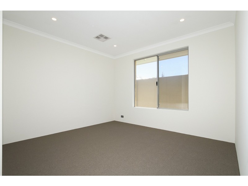 3 Callosa Crescent, Alkimos WA 6038