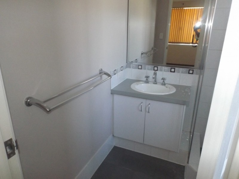 2/36 Loton Ave, Midland WA 6056