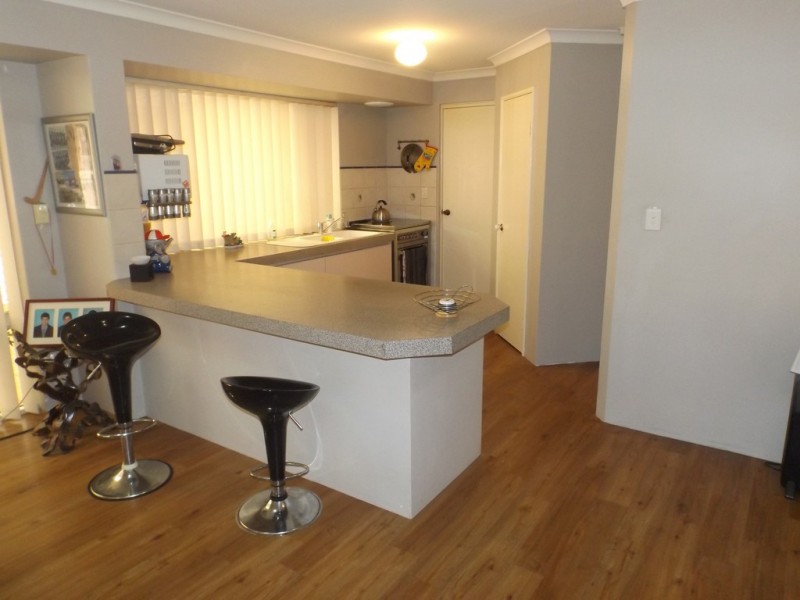 74 Stratton Boulevarde, Stratton WA 6056