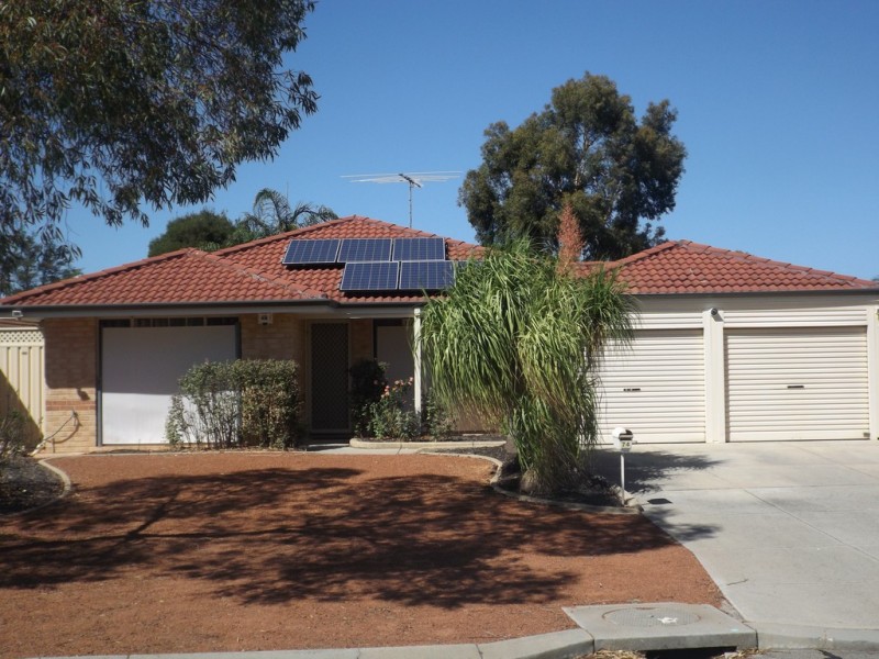 74 Stratton Boulevarde, Stratton WA 6056