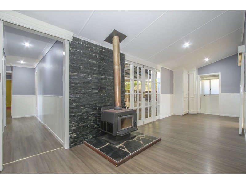 6 Amherst Road, Swan View WA 6056