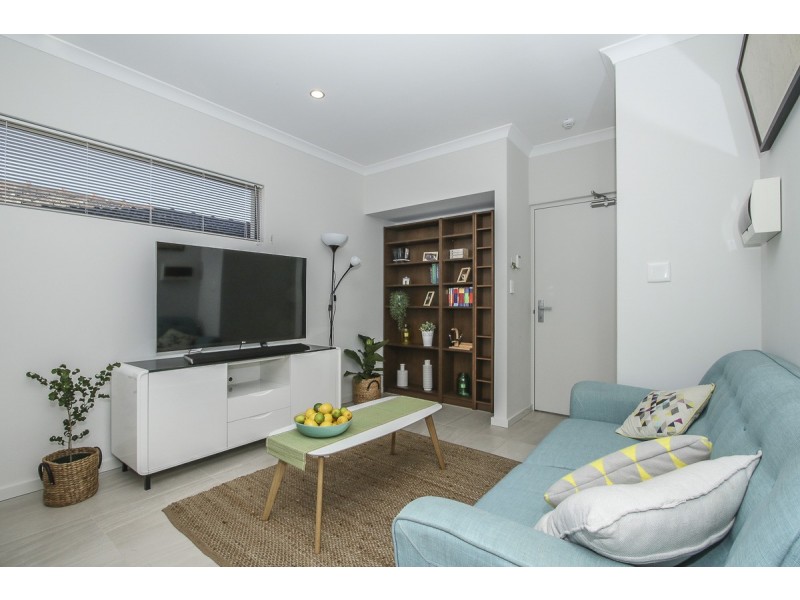 5/30 Wroxton Street, Midland WA 6056
