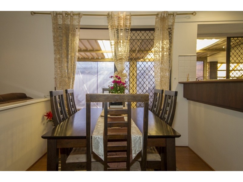 10 Summit Grove, Swan View WA 6056