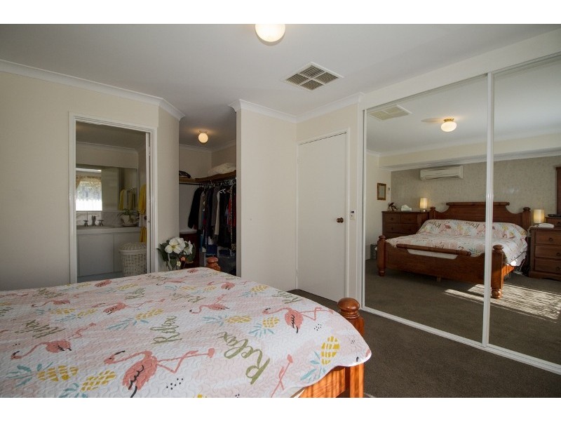 10 Summit Grove, Swan View WA 6056