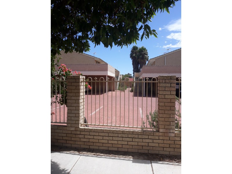 11/10-12 Byers Rd, Midland WA 6056