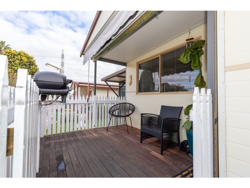 112/91 Benara Road, Caversham WA 6055