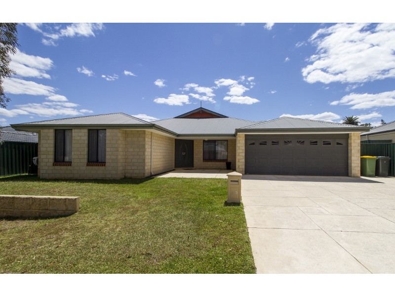20 Camellia Loop, Forrestfield WA 6058