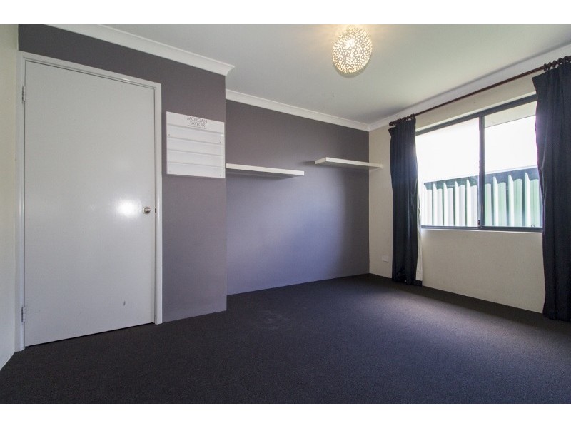 20 Camellia Loop, Forrestfield WA 6058
