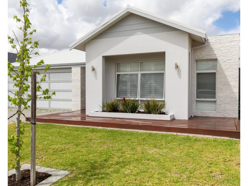 37 Semerwater Crescent, Aveley WA 6069