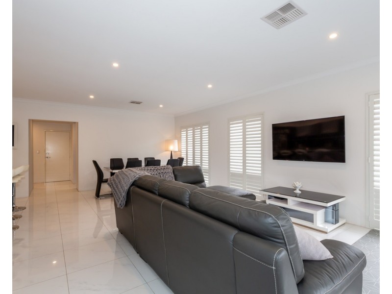 37 Semerwater Crescent, Aveley WA 6069