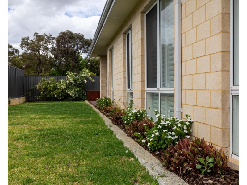 37 Semerwater Crescent, Aveley WA 6069