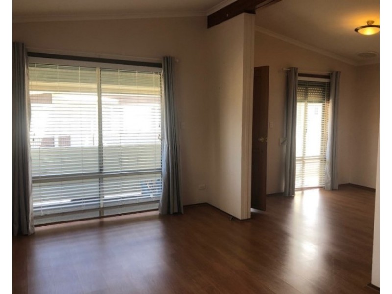 120/91 Benara Road, Caversham WA 6055